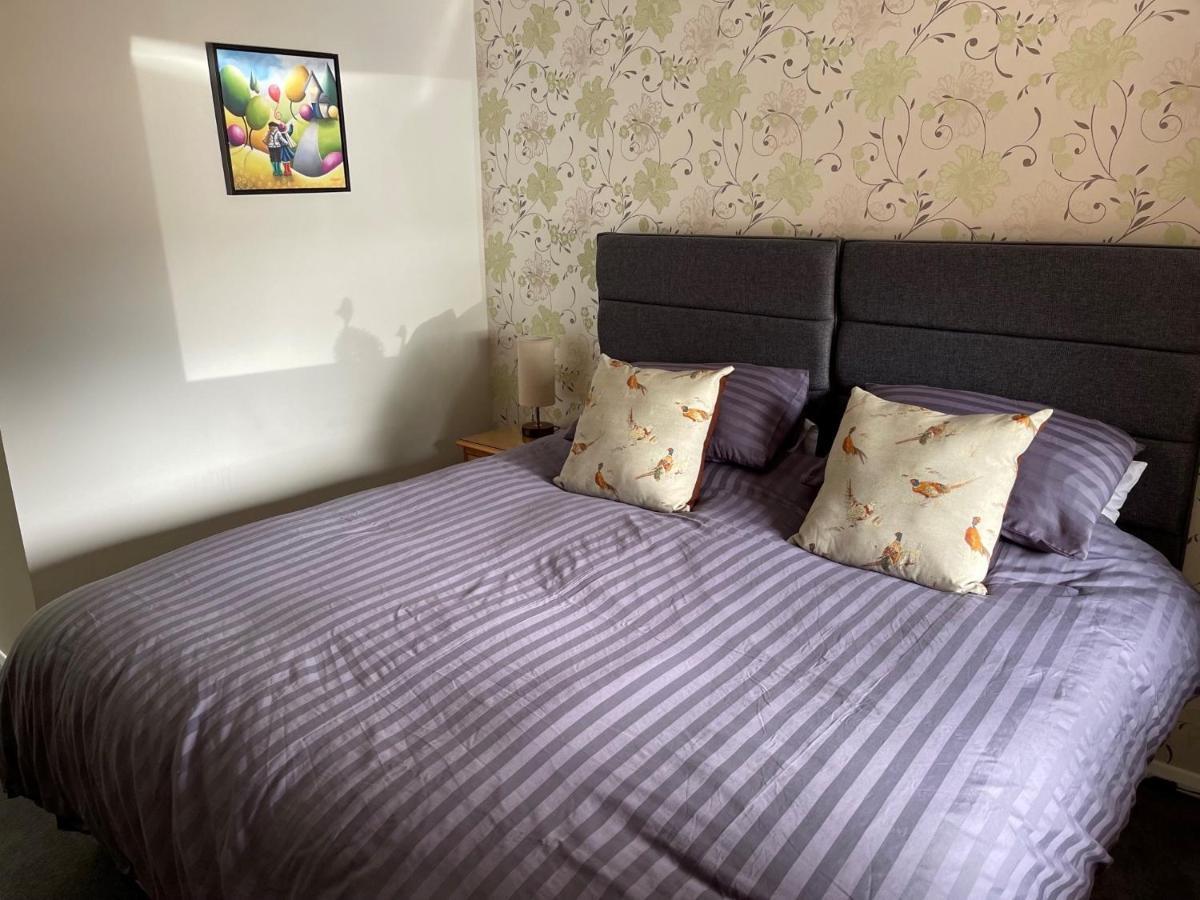 Village Limits Hotel 3*